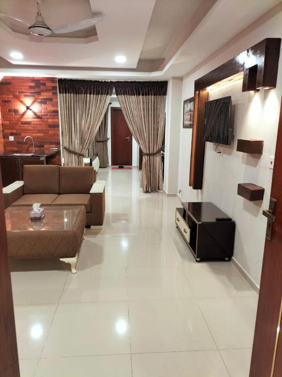 Royal Galaxy Hotel & Residence - Near Islamabad International Airport & Motorway Eksteriør billede