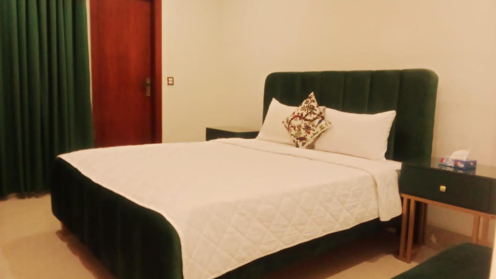 Royal Galaxy Hotel & Residence - Near Islamabad International Airport & Motorway Eksteriør billede
