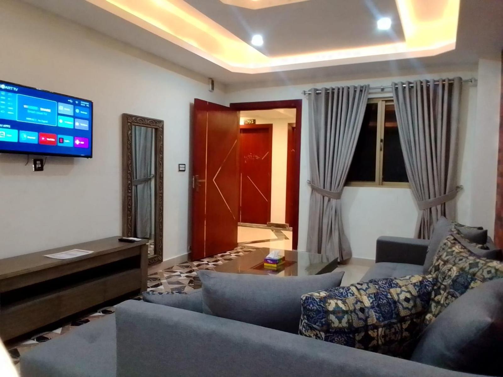 Royal Galaxy Hotel & Residence - Near Islamabad International Airport & Motorway Eksteriør billede