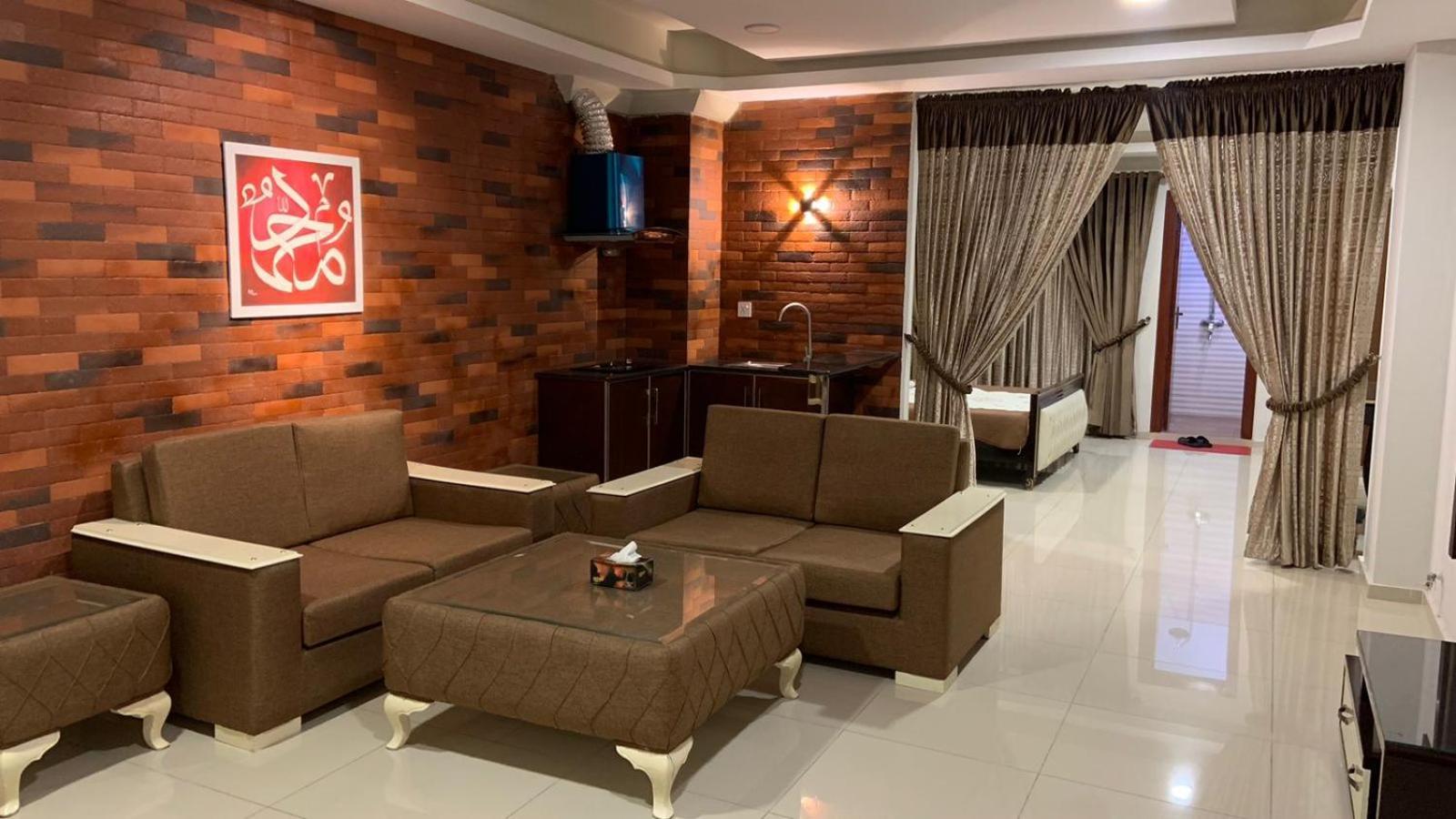 Royal Galaxy Hotel & Residence - Near Islamabad International Airport & Motorway Eksteriør billede