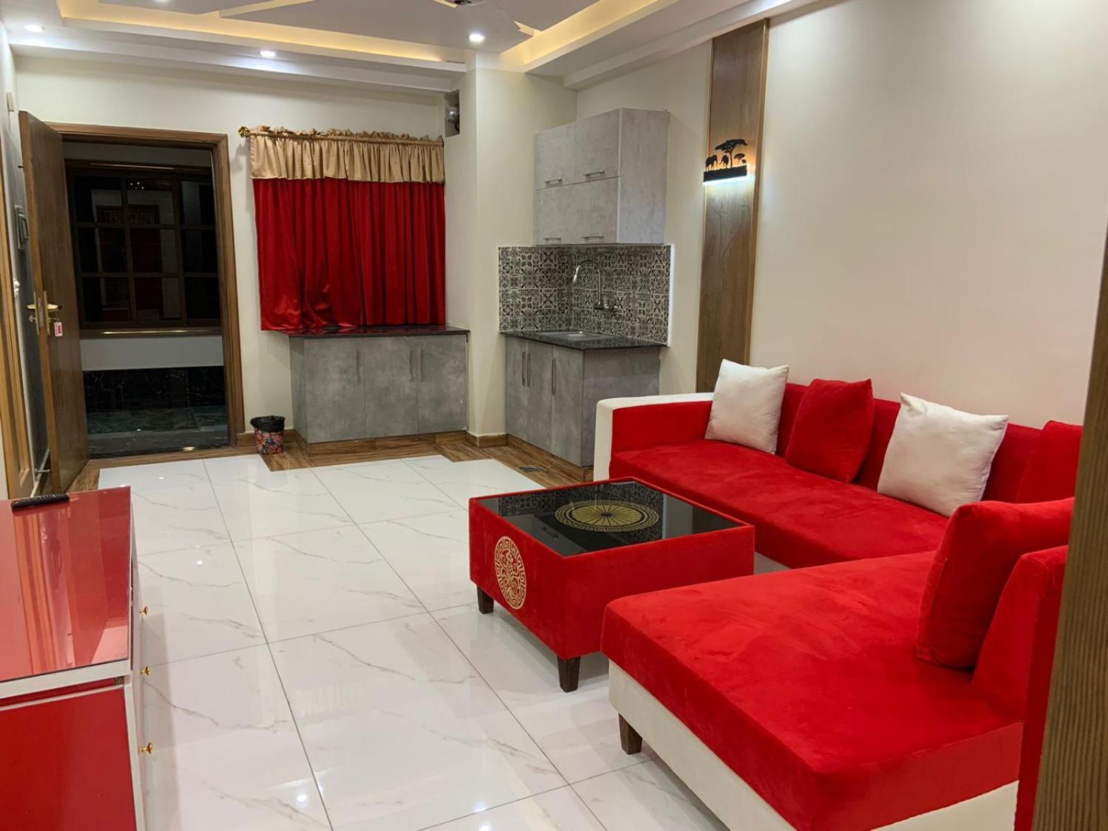 Royal Galaxy Hotel & Residence - Near Islamabad International Airport & Motorway Eksteriør billede
