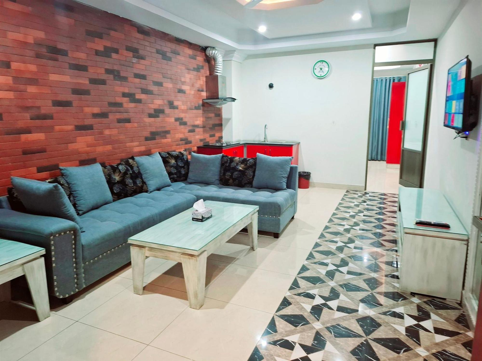 Royal Galaxy Hotel & Residence - Near Islamabad International Airport & Motorway Eksteriør billede