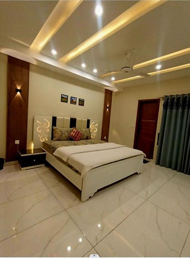 Royal Galaxy Hotel & Residence - Near Islamabad International Airport & Motorway Eksteriør billede